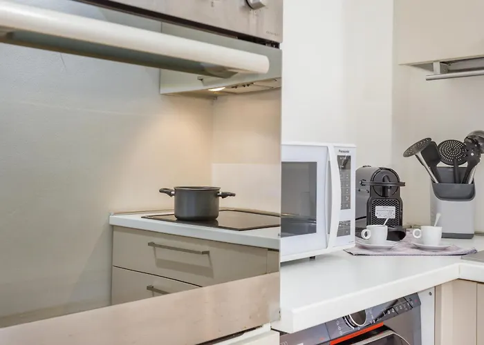 Cozy Loft - Via Emilia Est Centro * 摩德纳