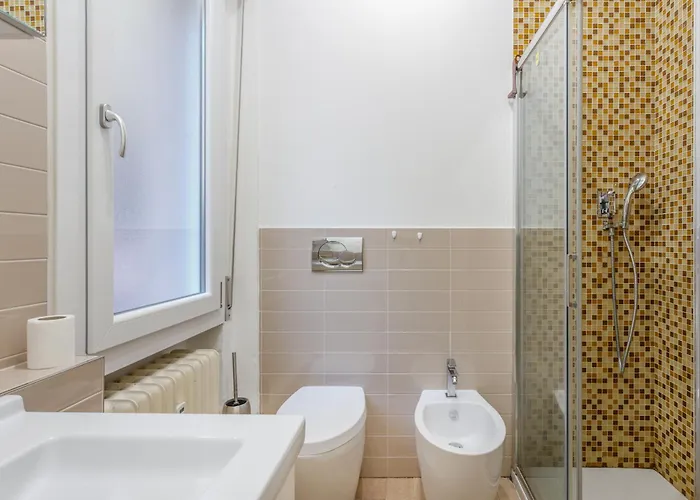 Cozy Loft - Via Emilia Est Centro *