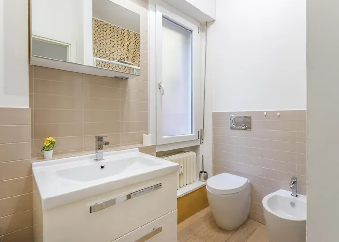 Cozy Loft - Via Emilia Est Centro *