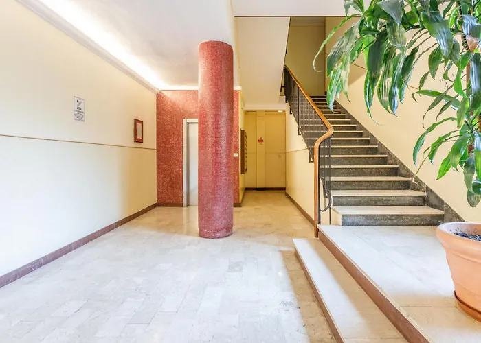 Cozy Loft - Via Emilia Est Centro アパート